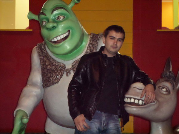 Александр Комаров