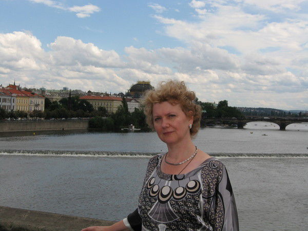 Людмила Альгаер