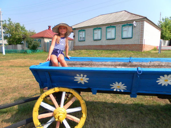 Катя Захарова