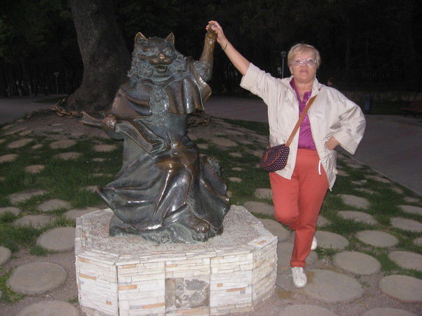 Любовь Гущина