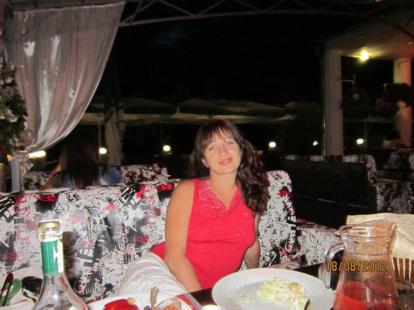 Наташа Ларик