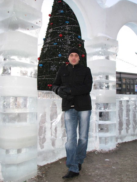 Андрей Кокшаров