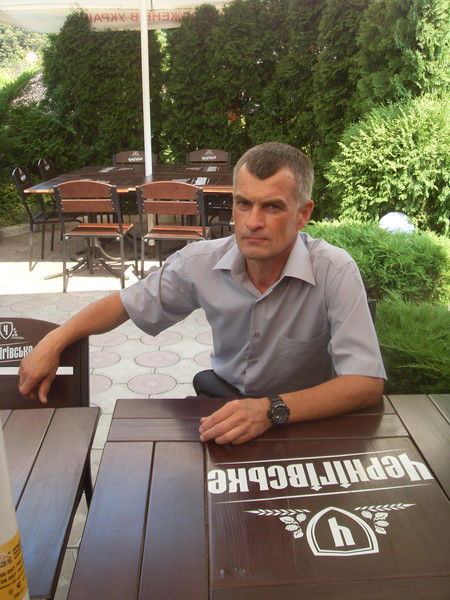 Олег Логвинов