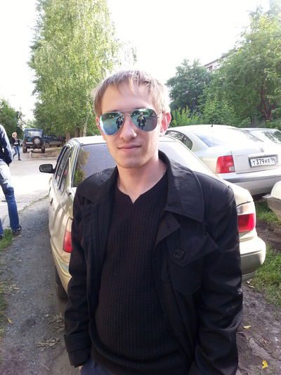 Владислав Исаев