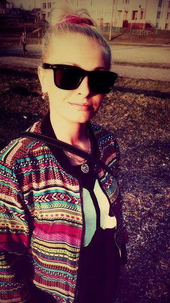 Оля Крюкова