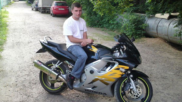 Александр Ермилов