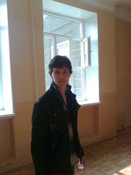 Артем Скрипников