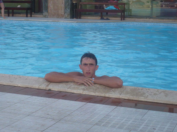 Максим Нефедов