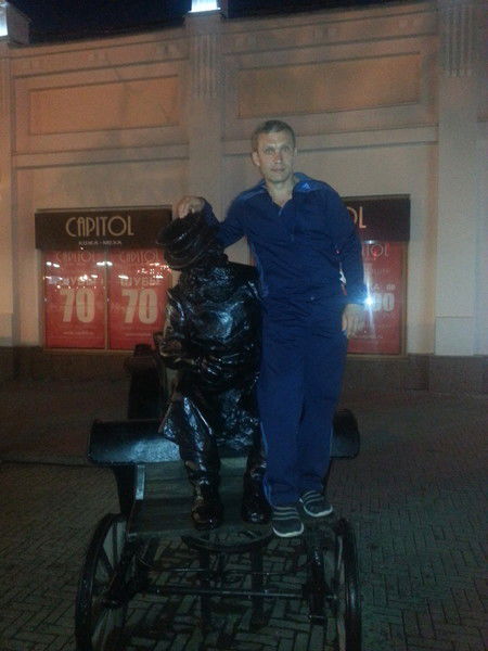 Юрий Борзаковский