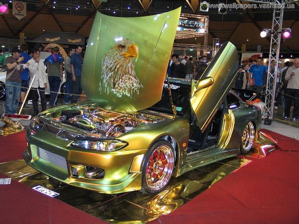 Антон Логвинов