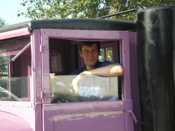 Анатолий Клюканов