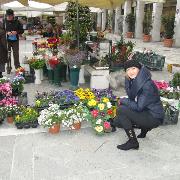 Елена Кладова