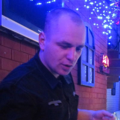 Неизвестно Неизвестно