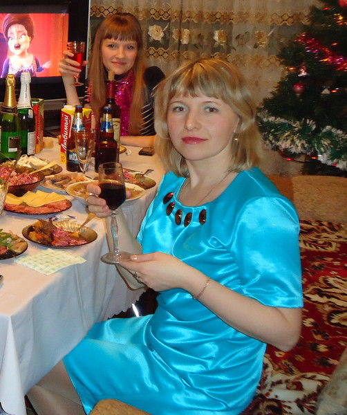 Лена Сазонова