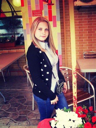 Юля Кравченко