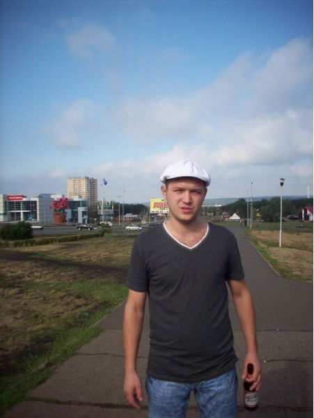 Александр Володин