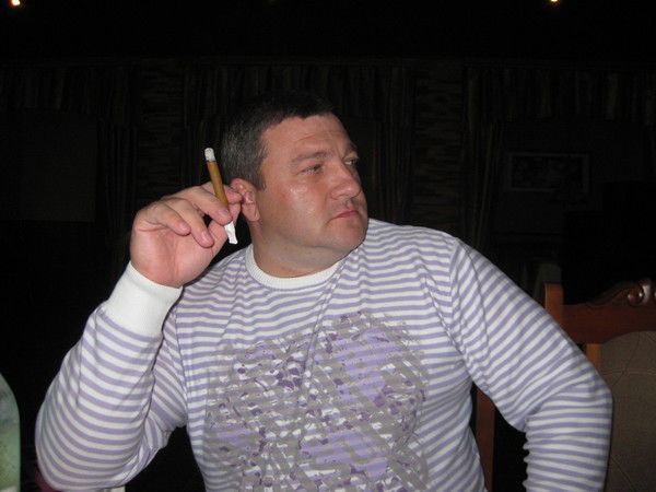 Олег Викторович