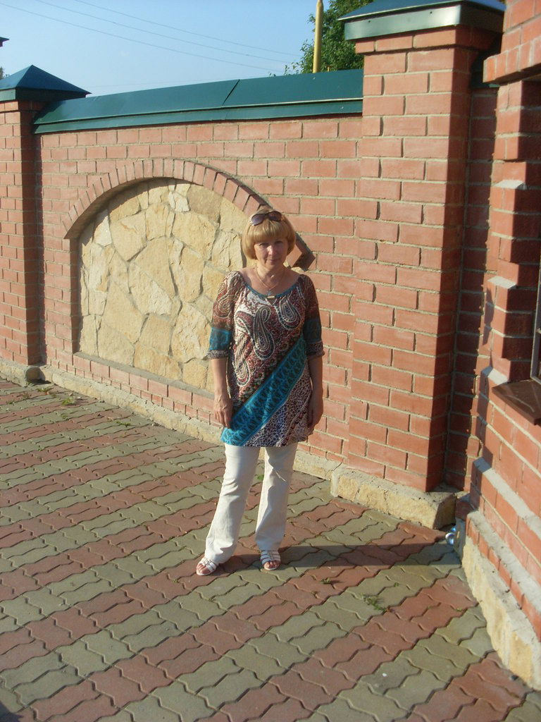 Нина Старикова