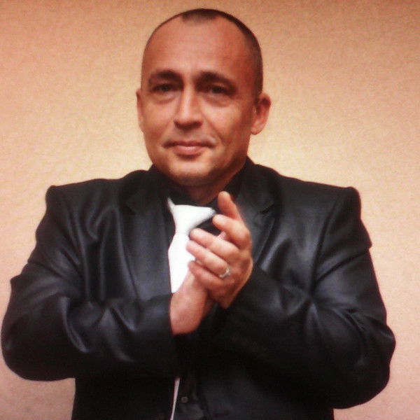 Юра Чеботарь