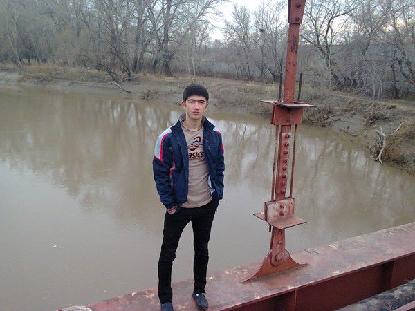 Prastoy Paren Prastoy Paren