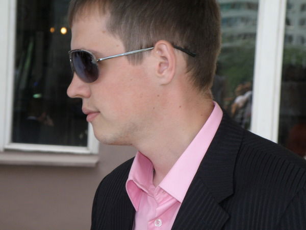 Денис Ишутин