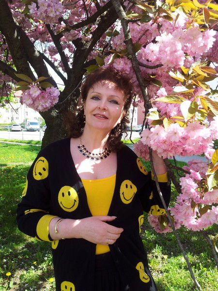 Лариса Азернова