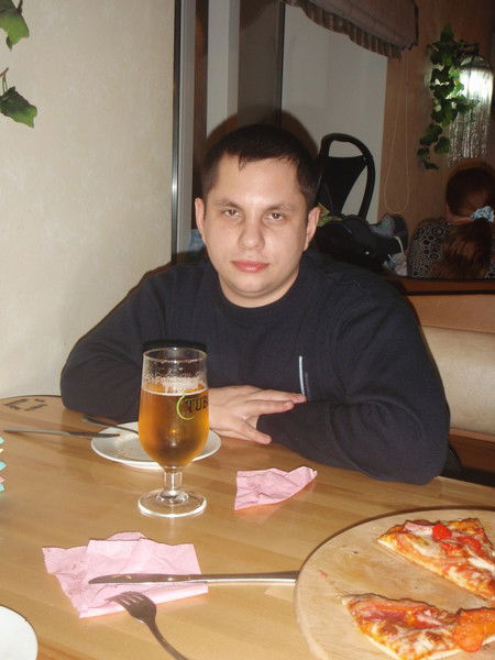 Антон Крупенко