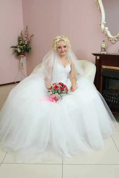 Люба Шкитяева