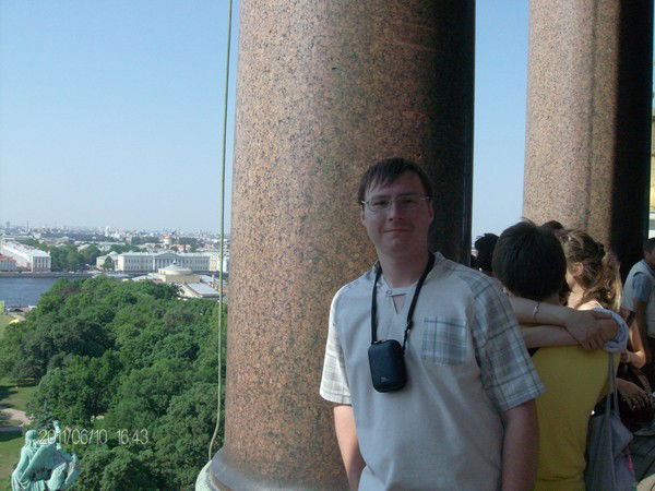 Антон Свиридов