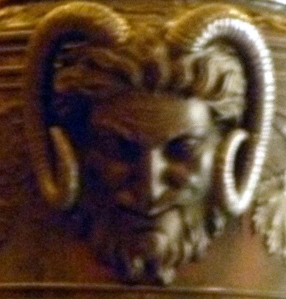 Игорь Попов