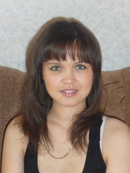 Алена Изенева