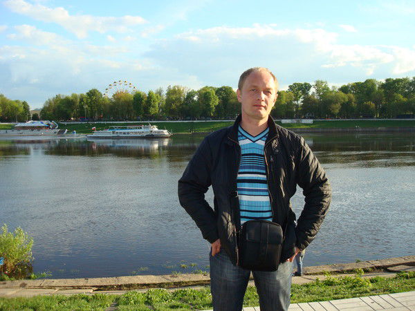 Денис Виноградов