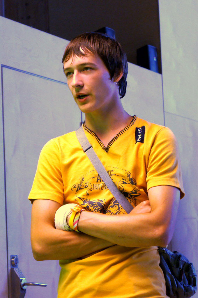 Антон Фролов