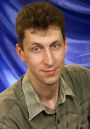 Дмитрий Холмовский