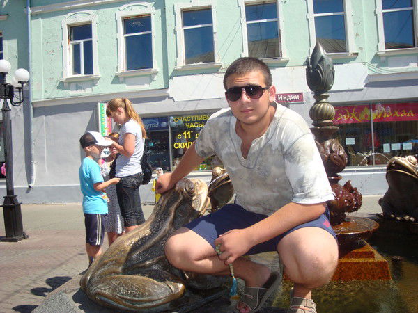 Иван Иванов