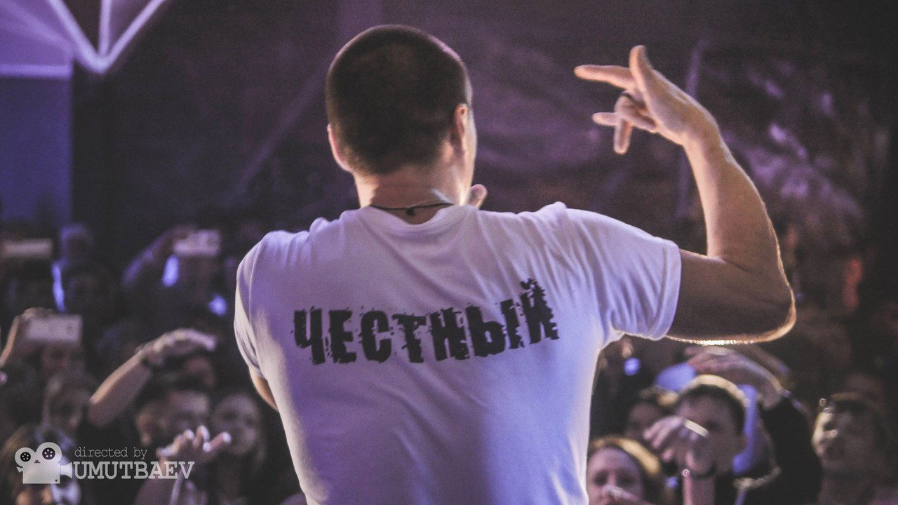 Игорь Старичков