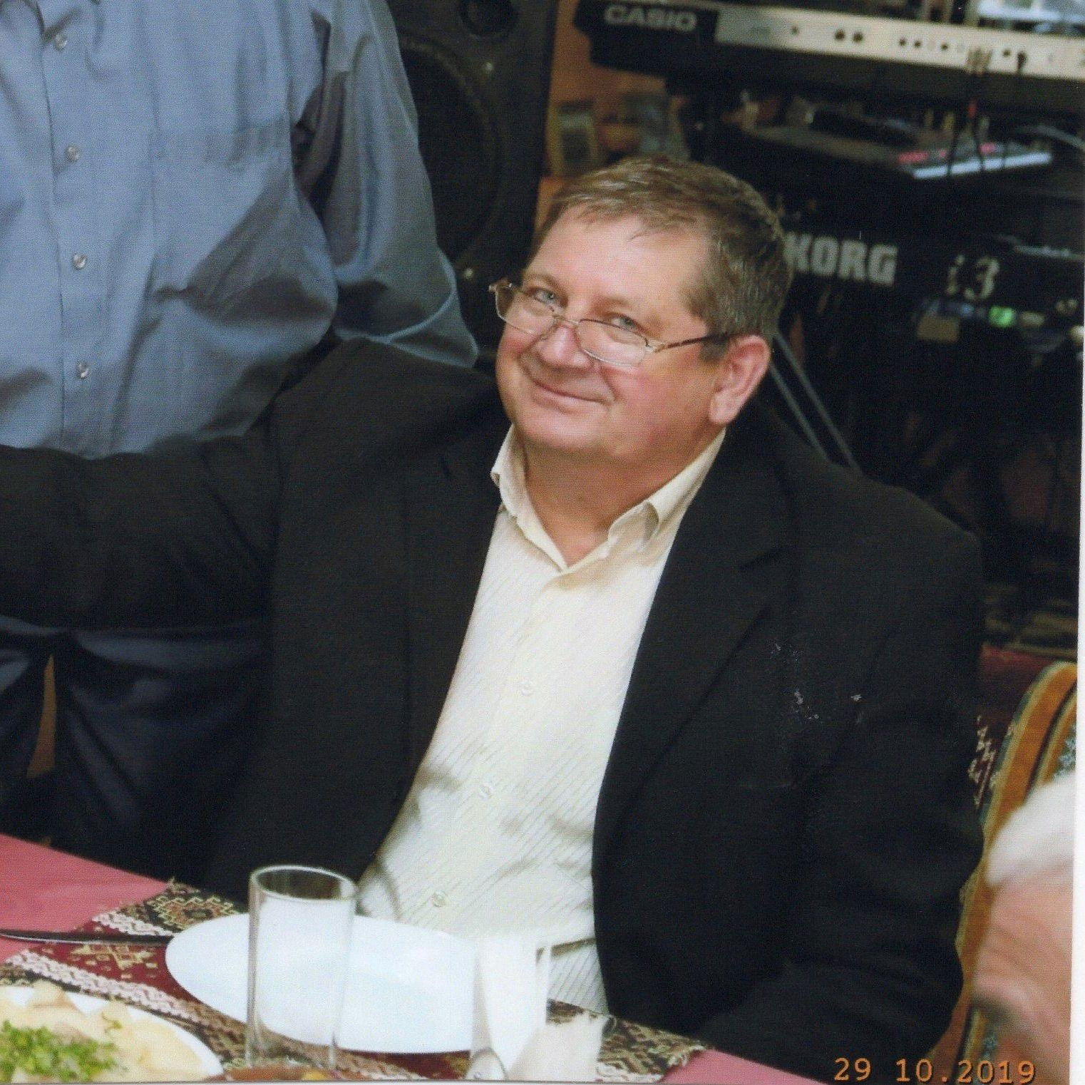 Александр Кознов