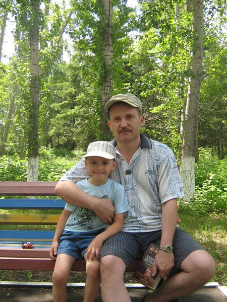 Константин Пархоменко