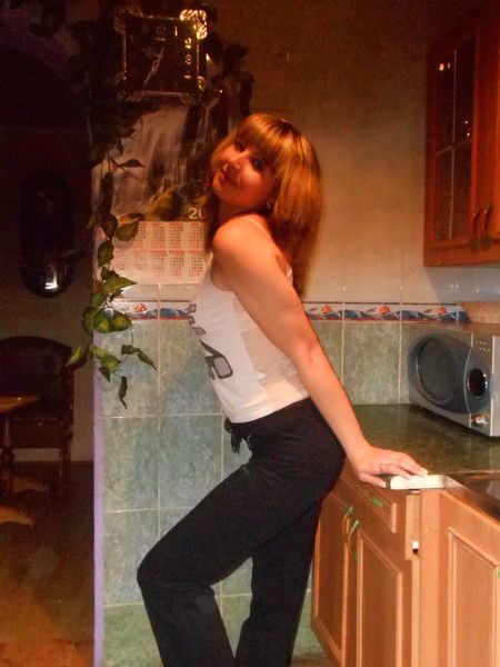 Наташа Юхновец