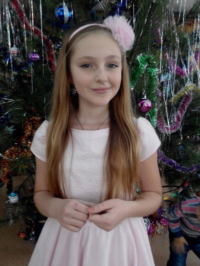 Ангелина Тумакова