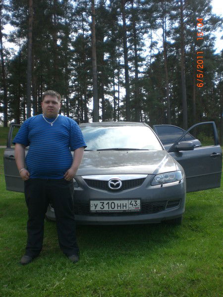 Артем Головин