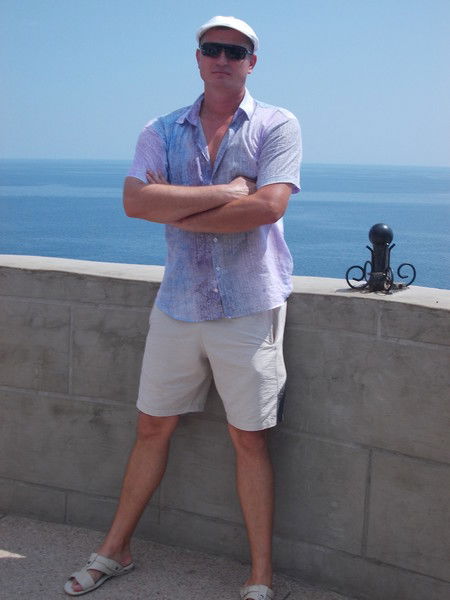 Александр Овчар