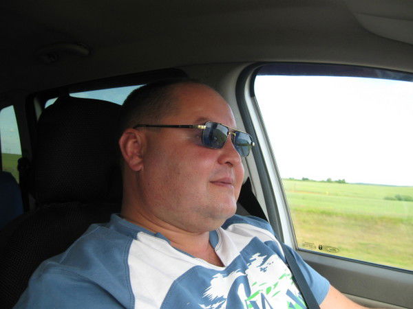 Слава Чеботарев