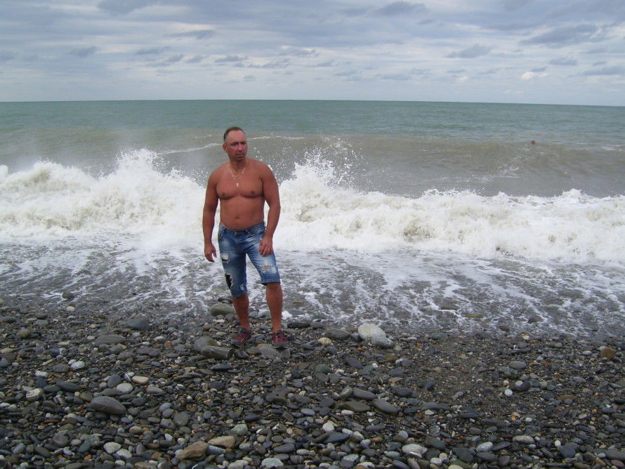 Юрий Артемьев