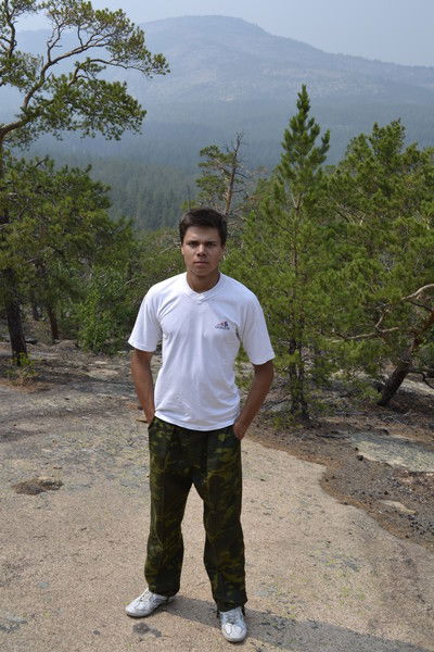 Андрей Хальзов