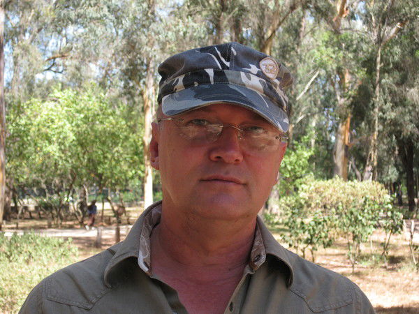 Александр Хвалев