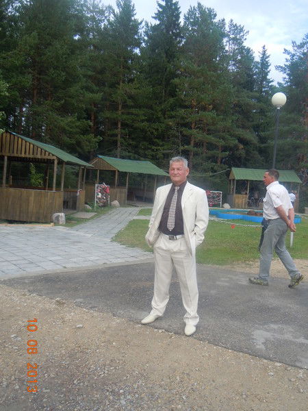 Виктор Газизов