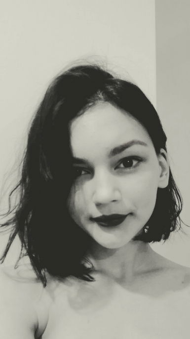 Элина Титова