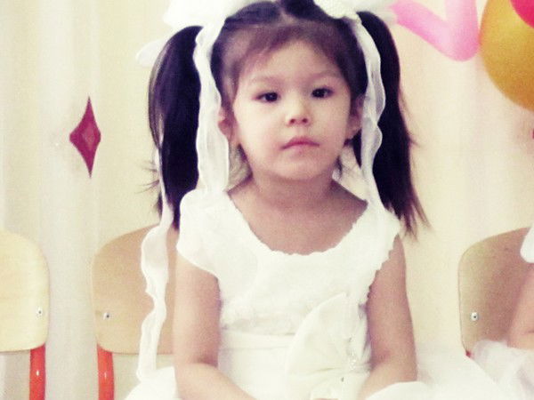 Лаура Ажгалиева