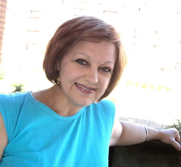 Нелли Голота